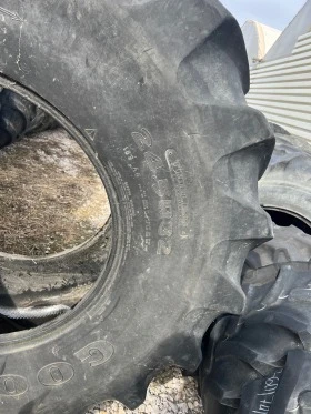 Гуми, снимка 1