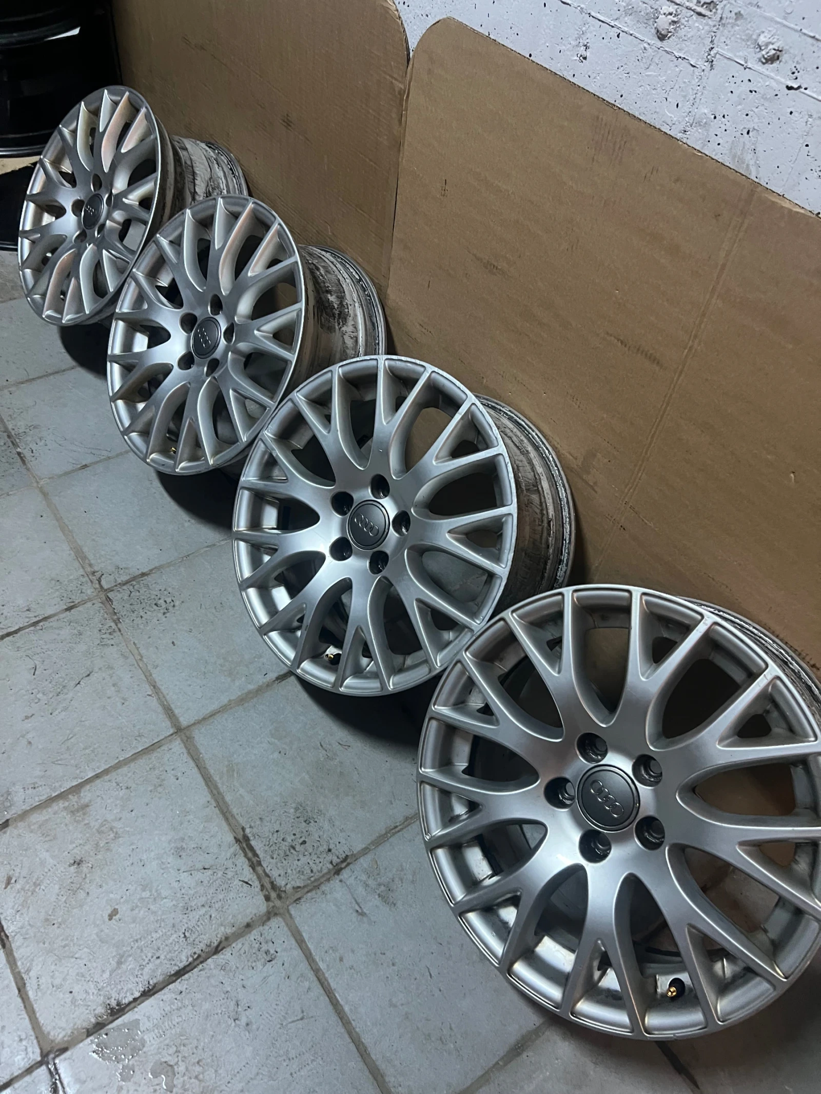 ������ | Mobile.bg � ����������� 4