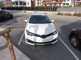 Toyota Auris 2014, снимка 2