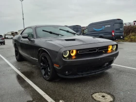 Dodge Challenger * SXT PLUS * CARFAX * , снимка 2