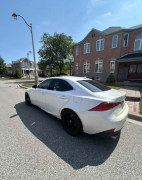 Lexus IS 300 Luxury Package| Обдухване| Парктроник| AWD| Carfax, снимка 3 - Автомобили и джипове - 53613505