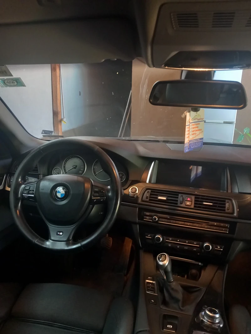 BMW 530, снимка 11 - Автомобили и джипове - 47556885