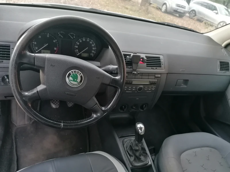 Skoda Fabia 1.9 TDI, снимка 7 - Автомобили и джипове - 47930951