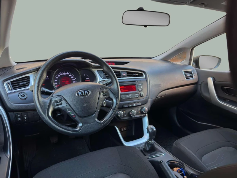 Kia Ceed Facelift 1.4 CVVT N1!, снимка 5 - Автомобили и джипове - 49575528