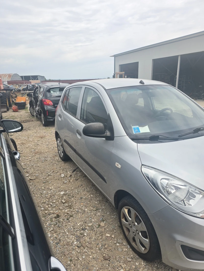 Hyundai I10 1.1, снимка 2 - Автомобили и джипове - 51513947