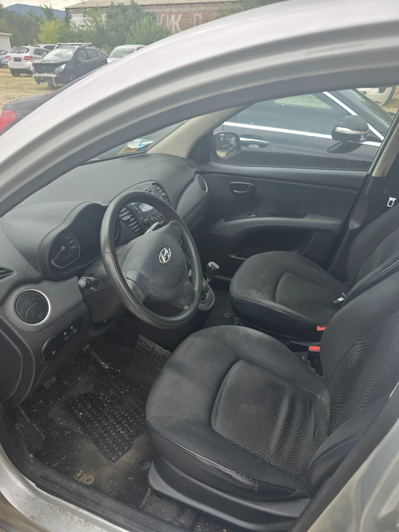 Hyundai I10 1.1, снимка 11 - Автомобили и джипове - 51513947