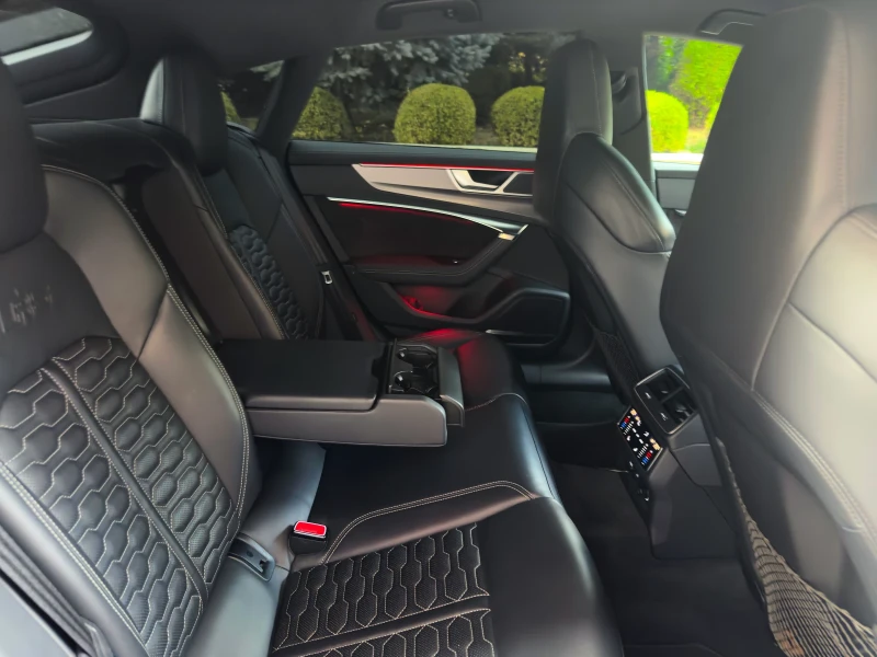 Audi Rs7 * TANGO RED* CARBON CERAMIC* LASER* MAXTON* ЛИЗИНГ, снимка 15 - Автомобили и джипове - 51624382