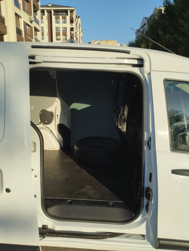 Dacia Dokker, снимка 6 - Автомобили и джипове - 51800967