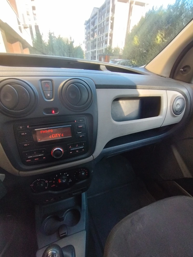 Dacia Dokker, снимка 9 - Автомобили и джипове - 51800967