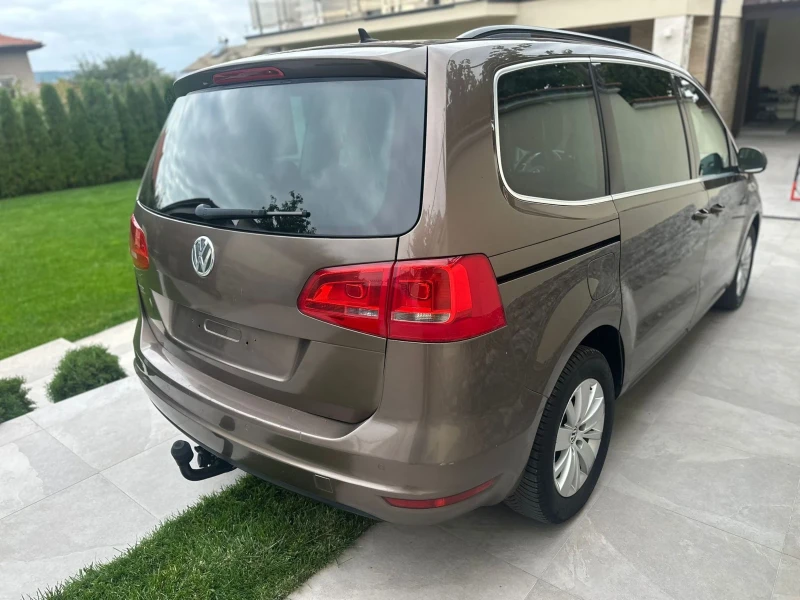 VW Sharan 2.0 TDi Automatic , снимка 6 - Автомобили и джипове - 52053480