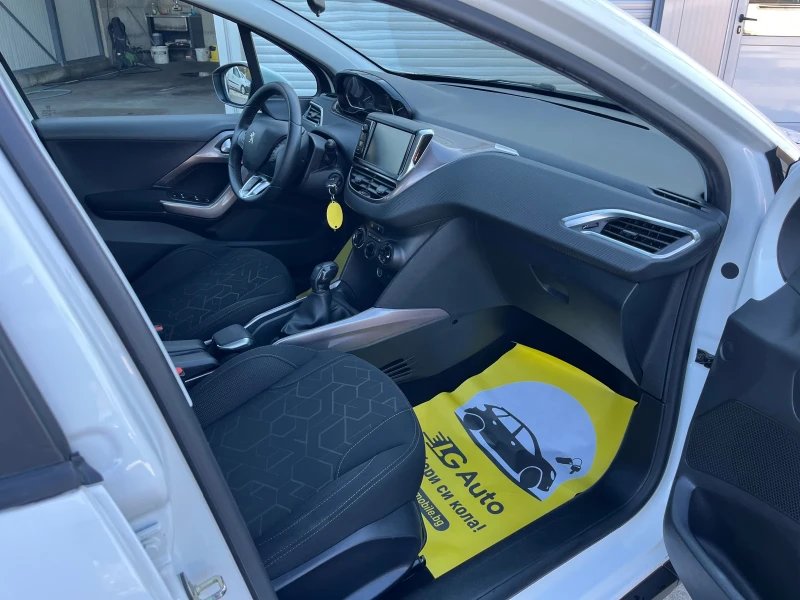 Peugeot 2008 1.6hdi, снимка 10 - Автомобили и джипове - 52274744