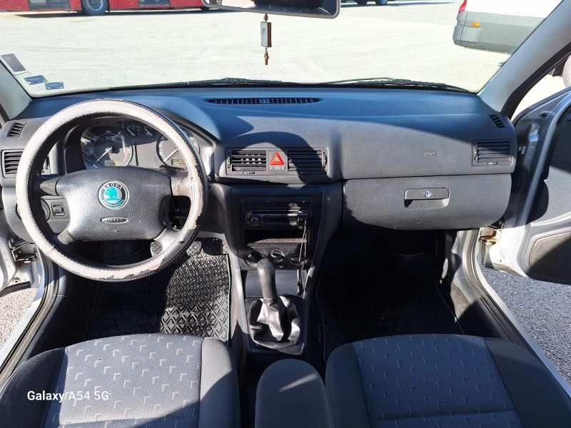 Skoda Octavia, снимка 7 - Автомобили и джипове - 53111757