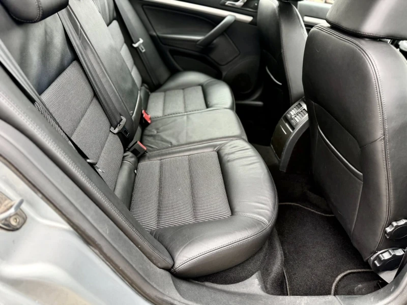 Skoda Octavia 2.0 6-скорости, снимка 15 - Автомобили и джипове - 53427869
