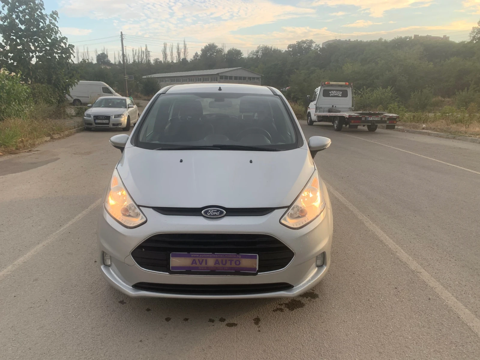 Ford B-Max EURO6, 2016 1.5TDCI, КАТО НОВ - изображение 2