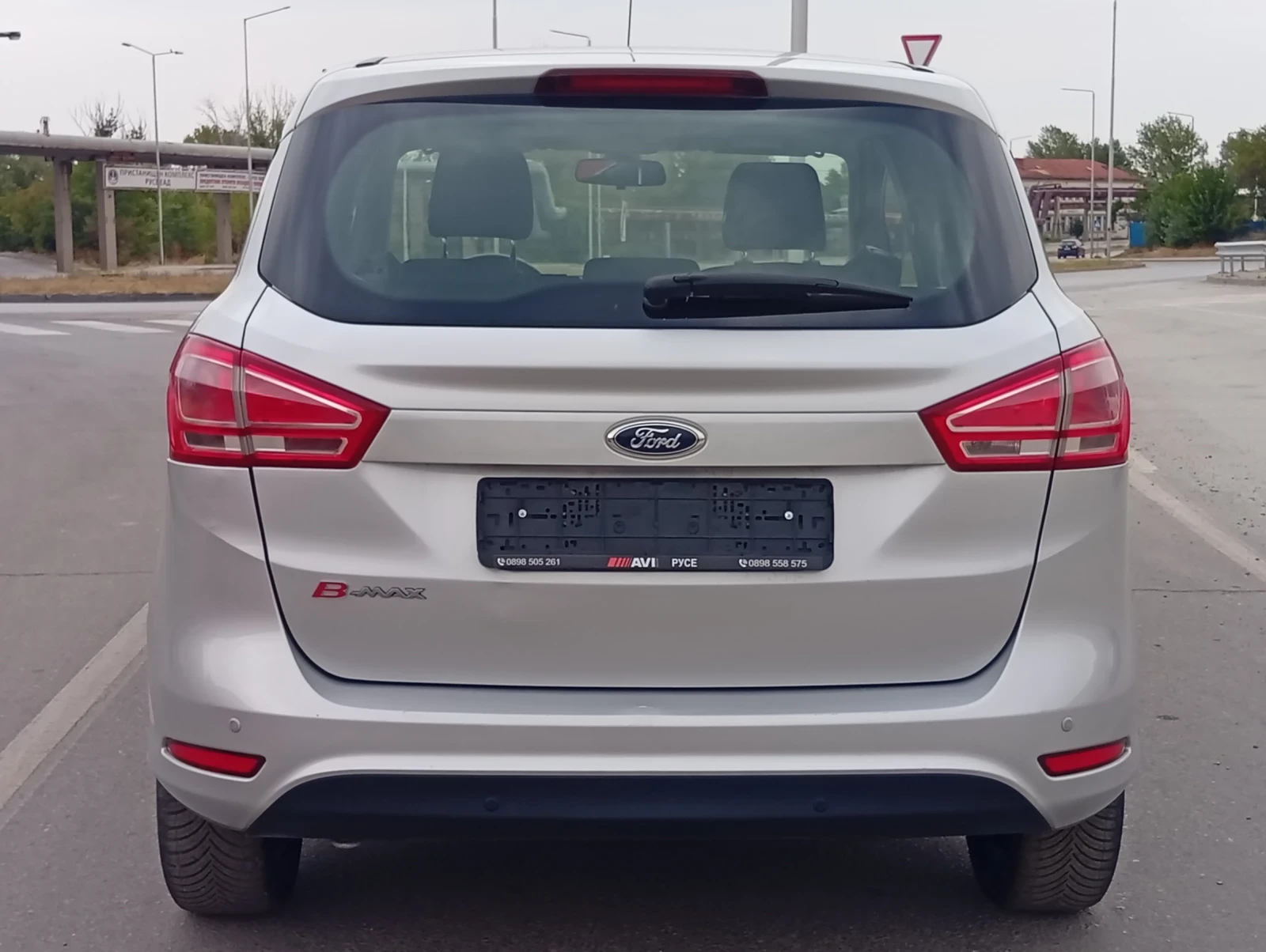 Ford B-Max 2016 EURO6 1.5TDCI, 2 КЛЮЧА, КАТО НОВ! - изображение 5