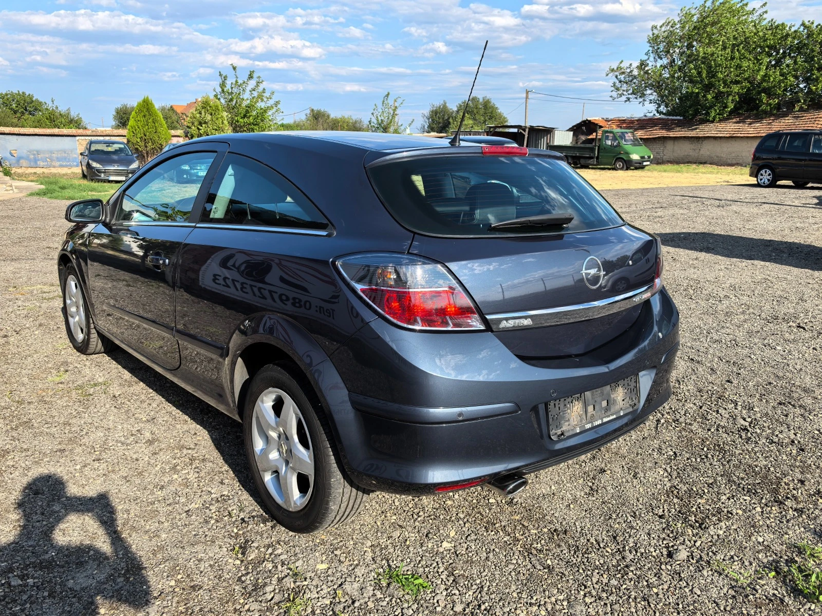 Opel Astra 2.0T - изображение 3