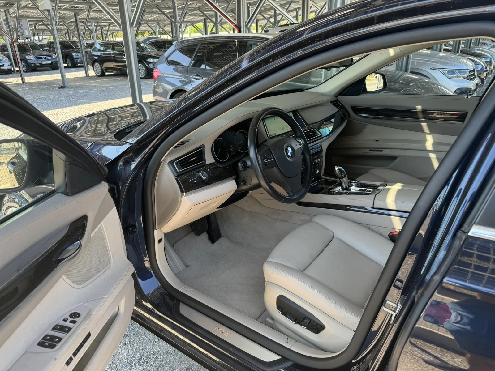 BMW 730 d X-Drive* Facelift* *  | Mobile.bg   11