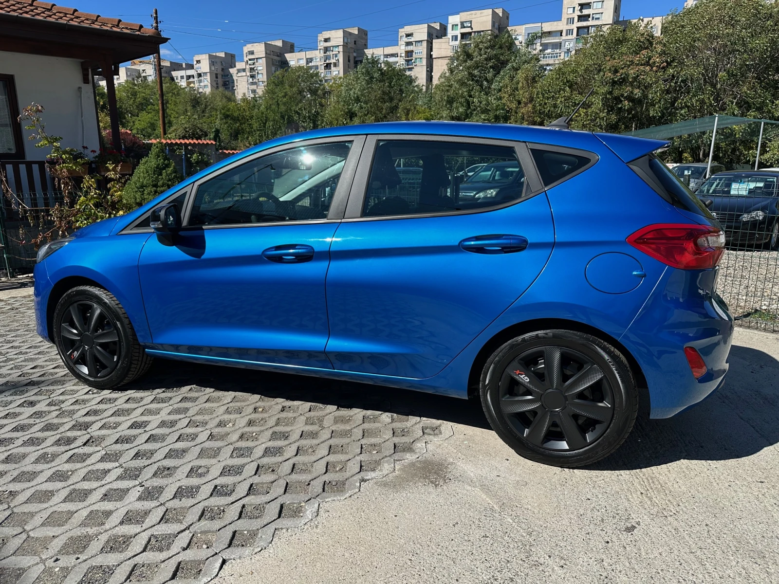 Ford Fiesta 1.1 АГУ - изображение 7