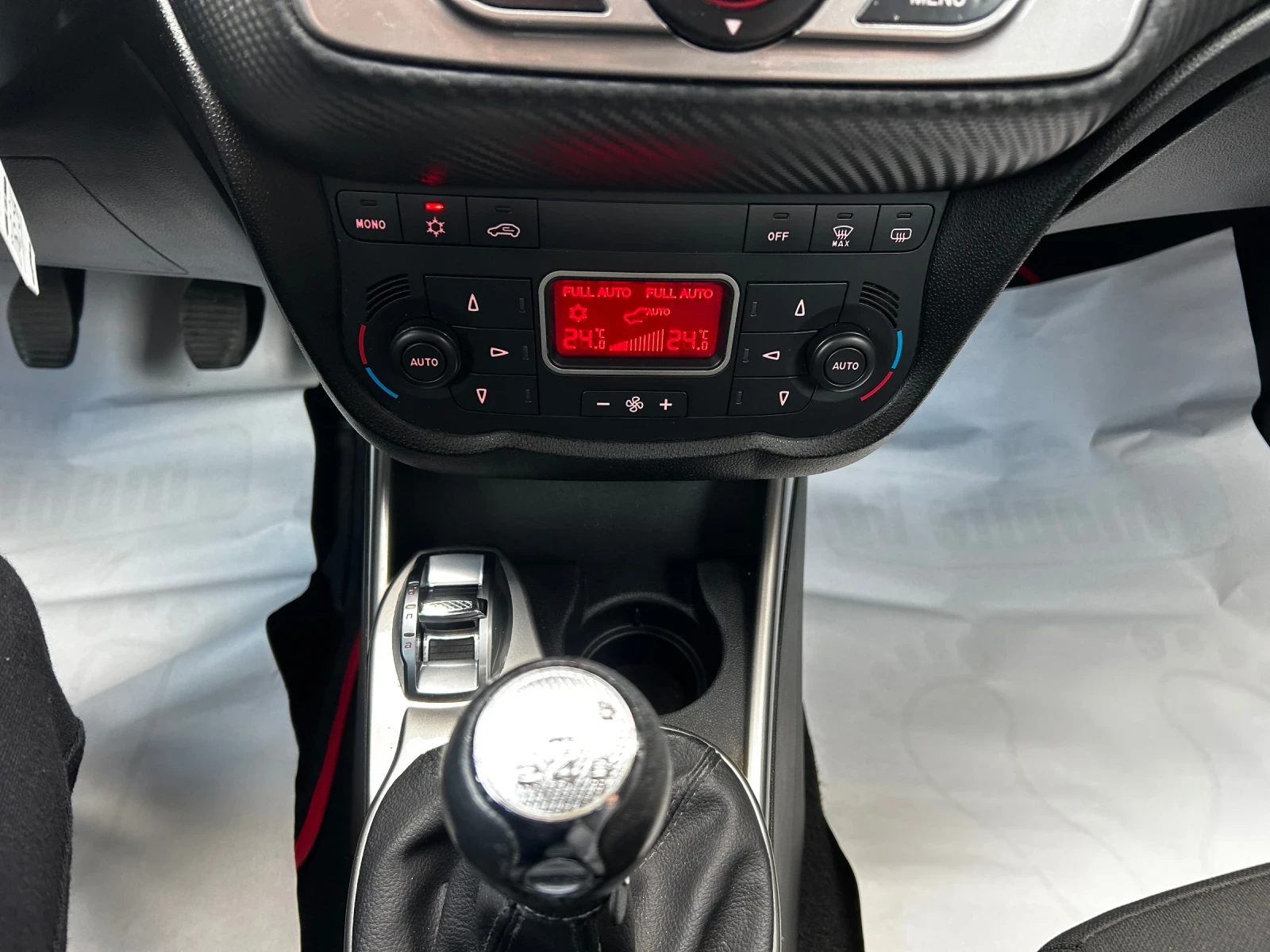 Alfa Romeo MiTo 1.4TURBO 155к.с - изображение 9