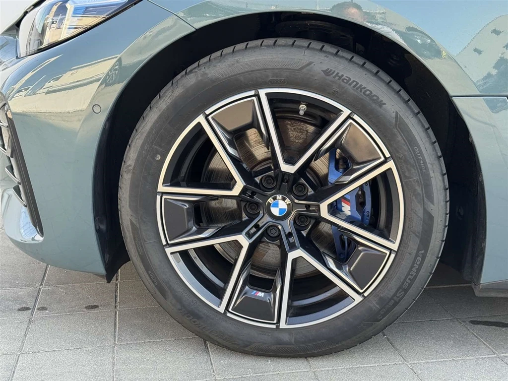 BMW i4 eDrive40 Gran Coupe - изображение 5