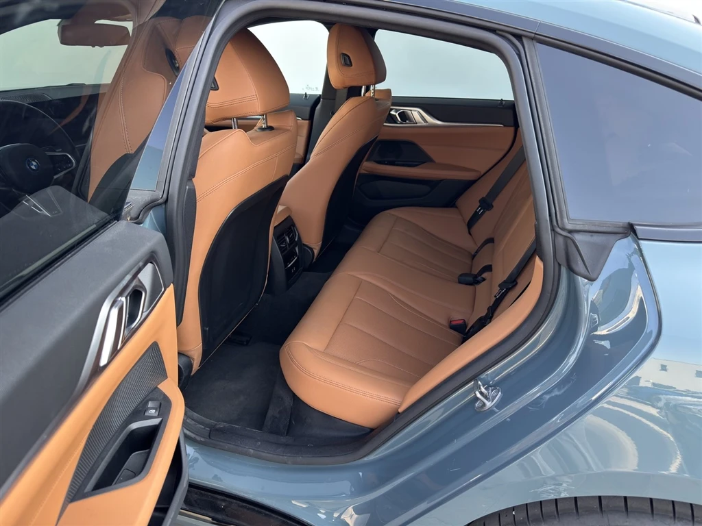 BMW i4 eDrive40 Gran Coupe - изображение 10