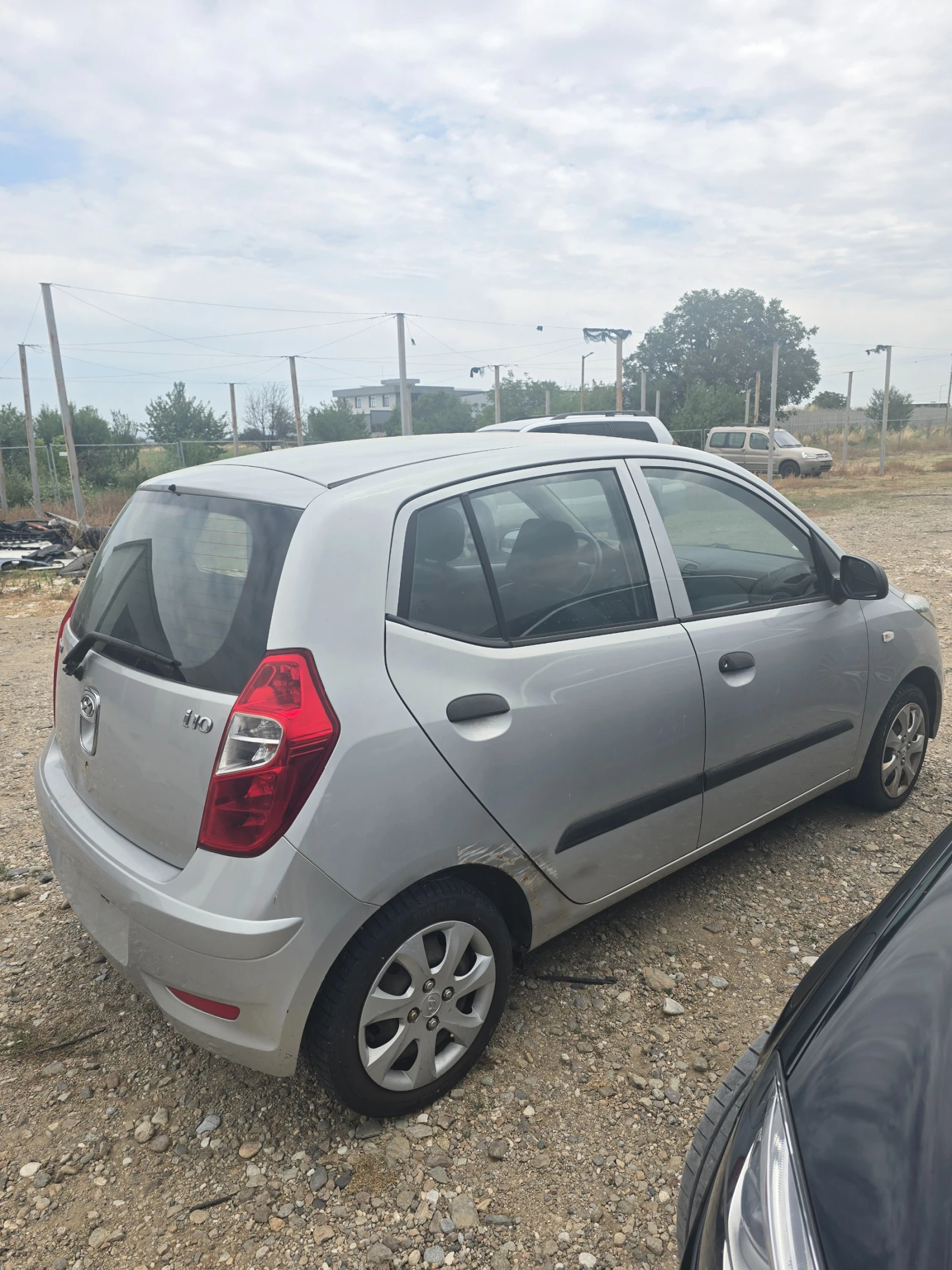Hyundai I10 1.1 - изображение 3
