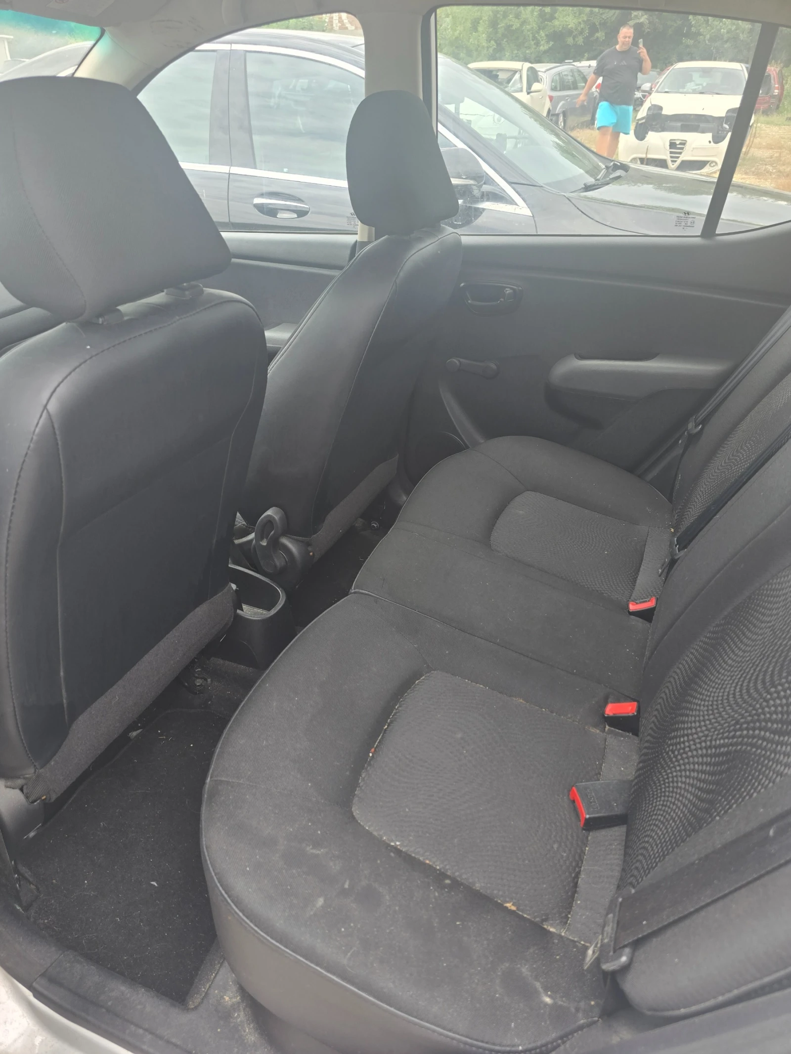Hyundai I10 1.1 - изображение 8
