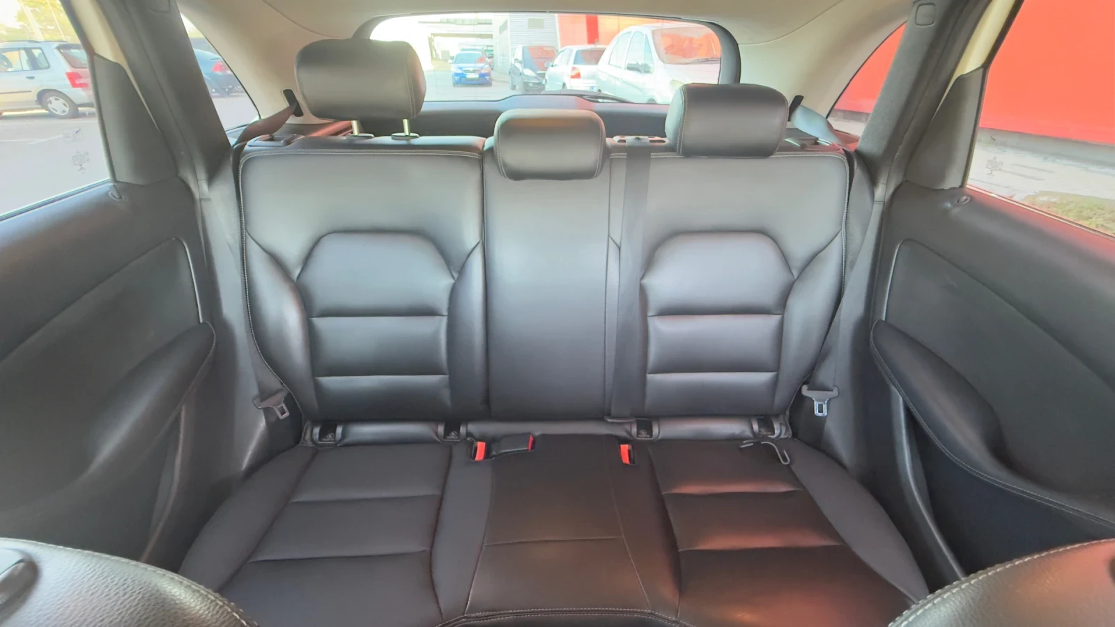 Mercedes-Benz B 200  - изображение 4