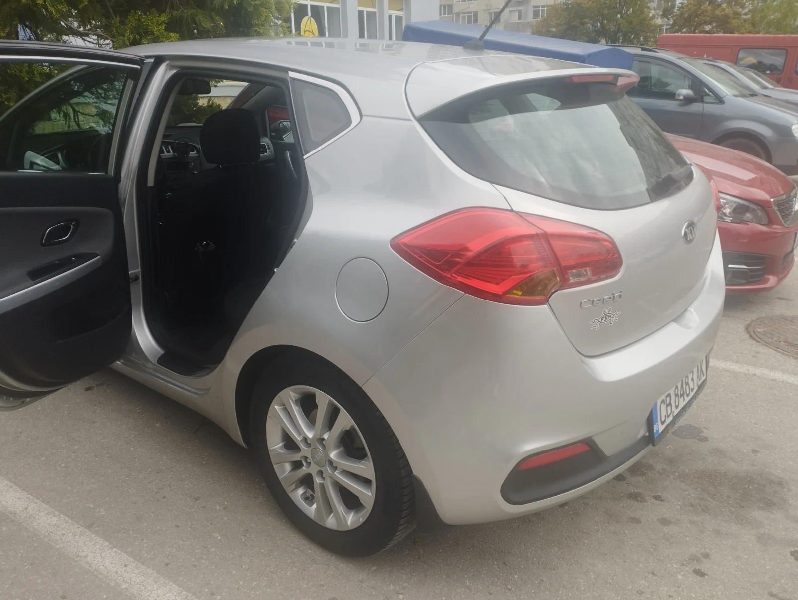 Kia Ceed 1.6  , 135hp | Mobile.bg   4
