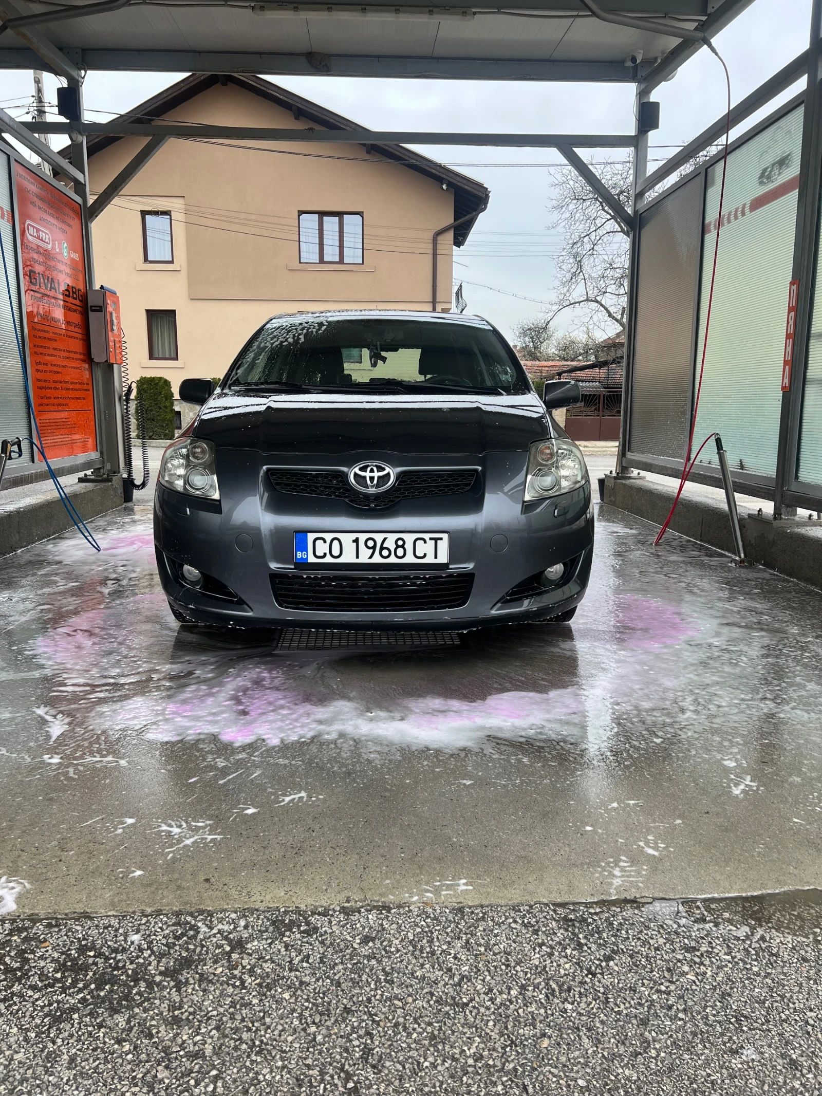 Toyota Auris  - изображение 4
