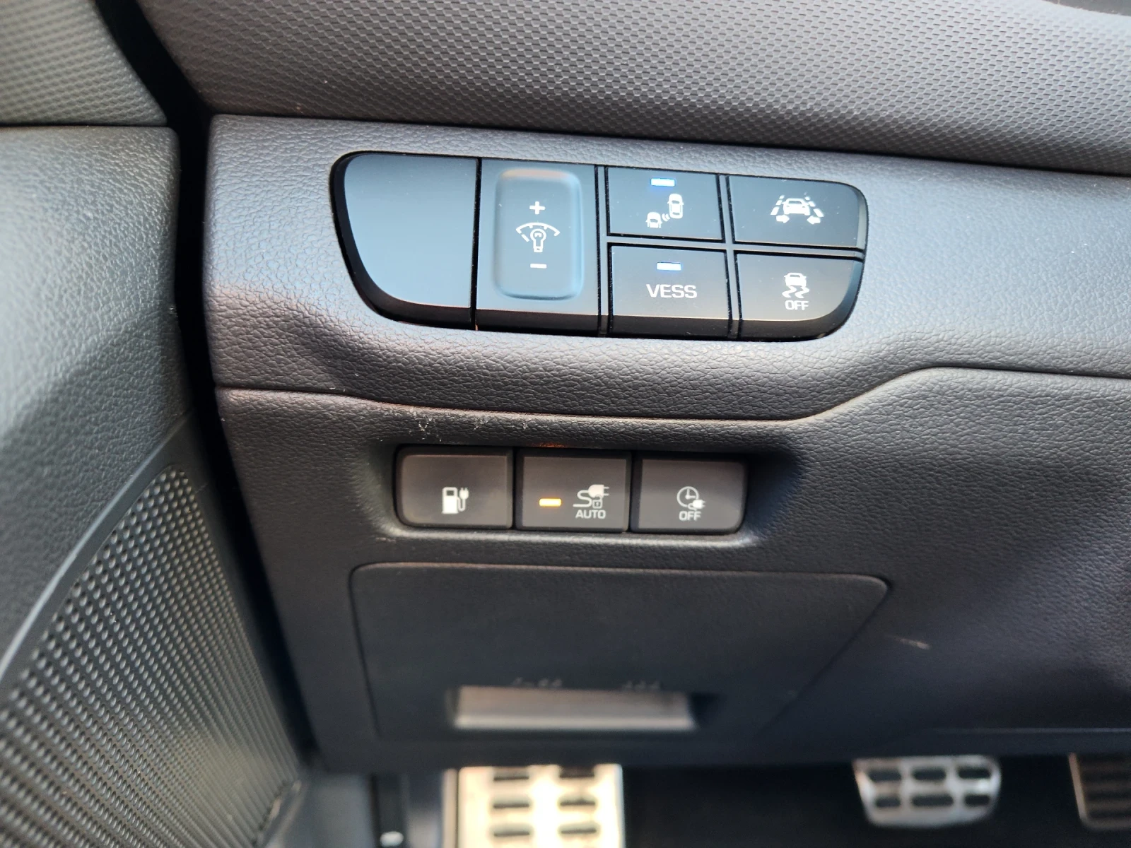 Hyundai Ioniq Premium | Mobile.bg   13