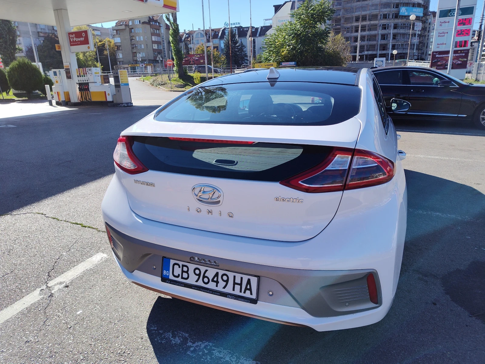 Hyundai Ioniq Premium - изображение 4