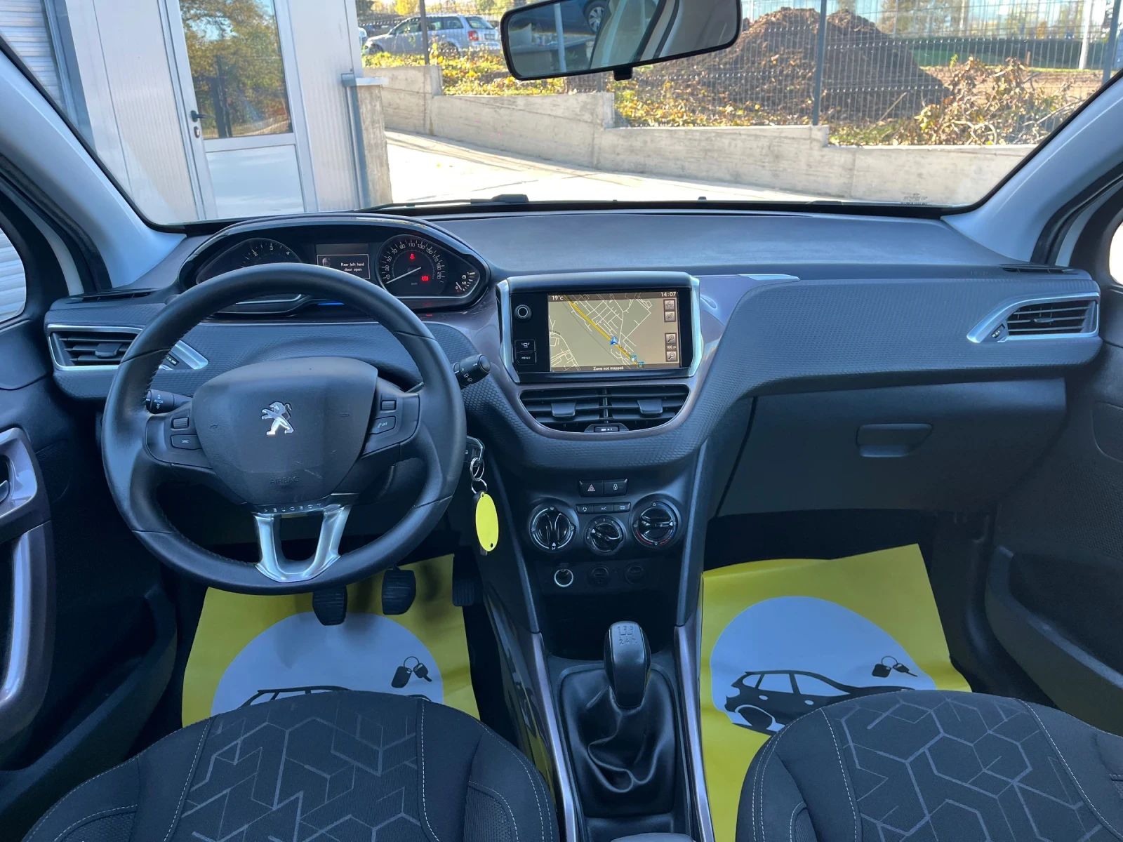 Peugeot 2008 1.6hdi - изображение 9