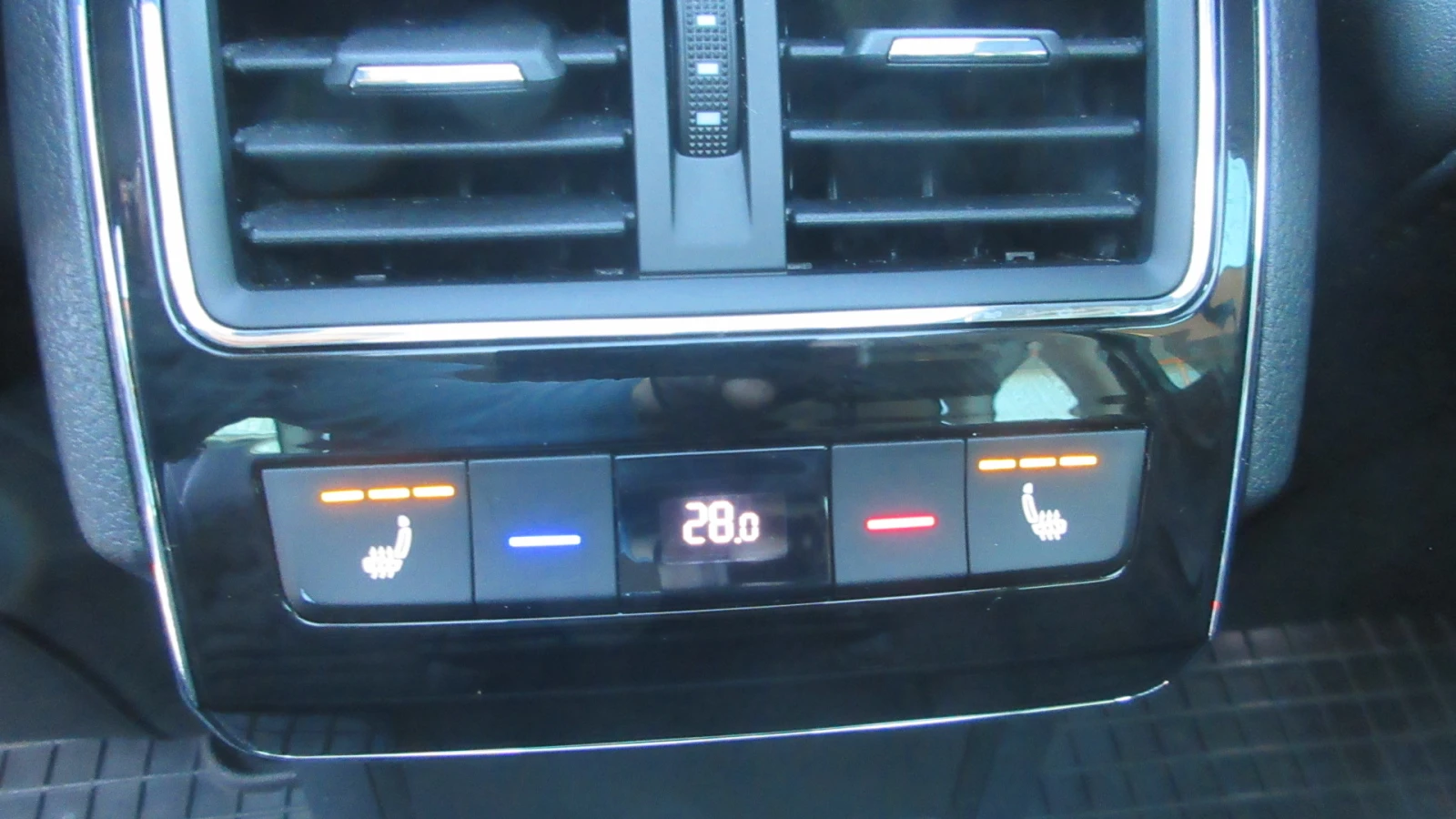 Skoda Superb SCOUT-2.0-TDI-4X4-FULL MAX-BLACK EDITION | Mobile.bg � ����������� 12