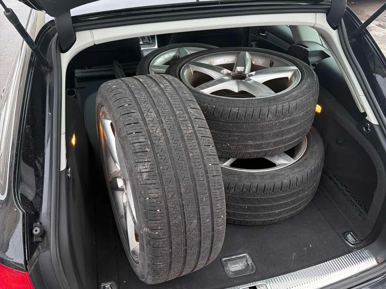 Audi A4 * 2.0T Premium * CARFAX * ���� �� �� | Mobile.bg � ����������� 11