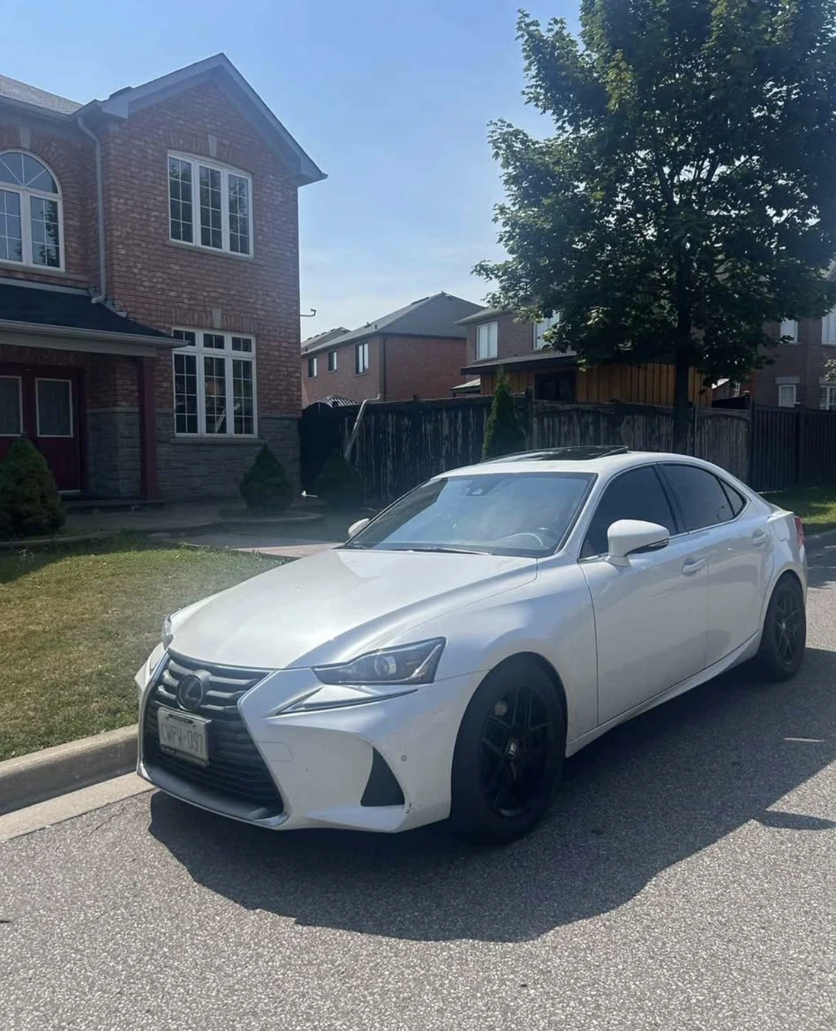 Lexus IS 300 Luxury Package| Обдухване| Парктроник| AWD| Carfax - изображение 2