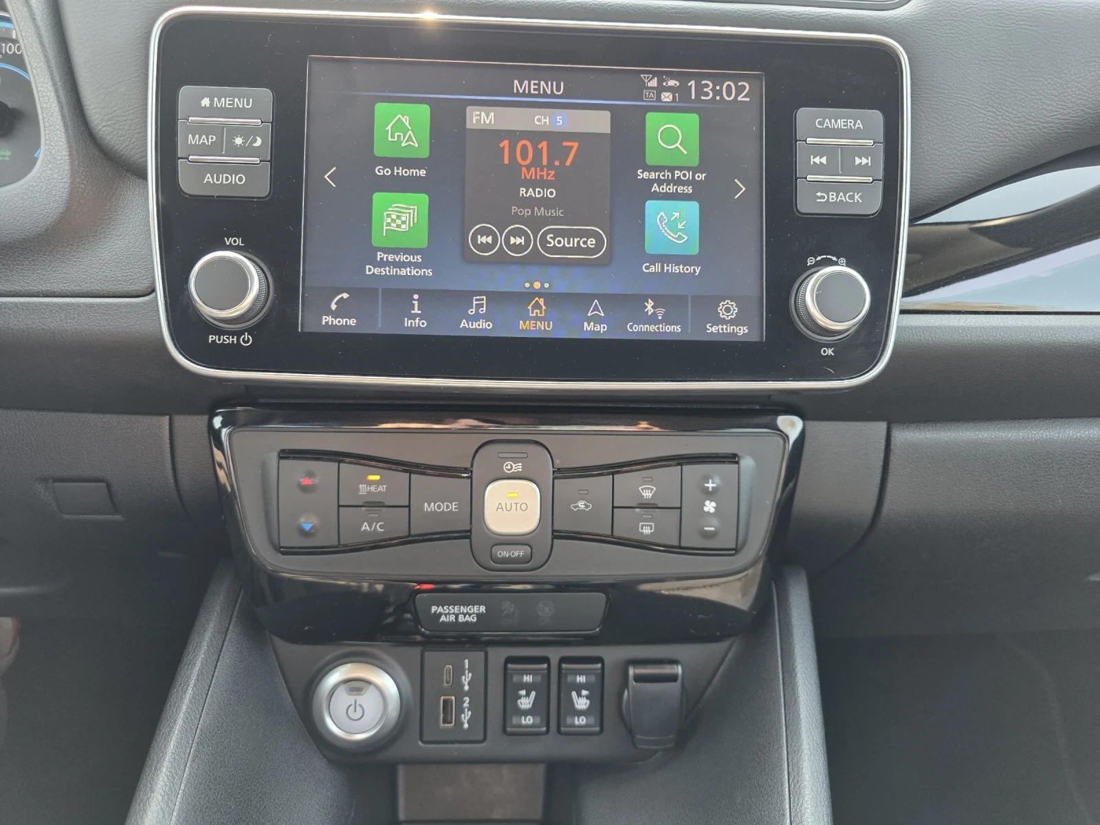 Nissan Leaf  Нов 360камери без ключов достъп и запалване , снимка 10 - Автомобили и джипове - 53875889