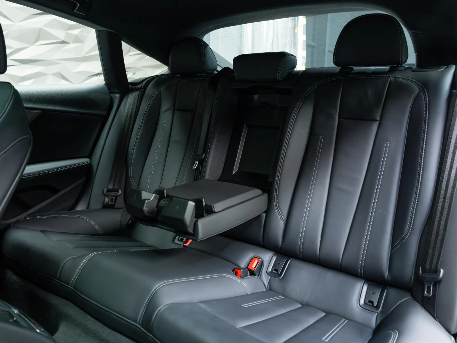 Audi A5 Quattro S-line* B&O* 360* HUD* MEMORY* ПОДГРЕВ* PA, снимка 10 - Автомобили и джипове - 54065189