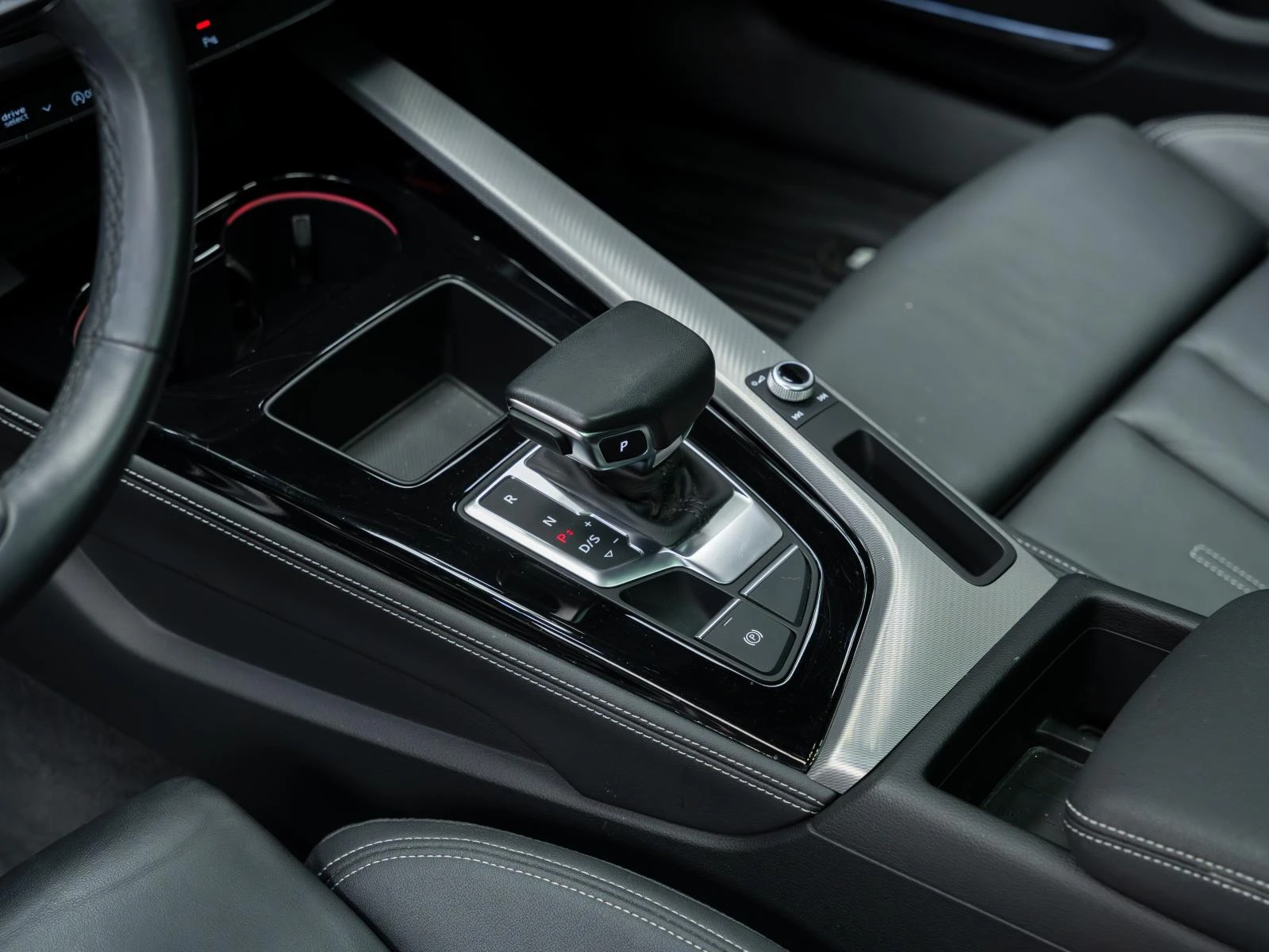 Audi A5 Quattro S-line* B&O* 360* HUD* MEMORY* ПОДГРЕВ* PA, снимка 14 - Автомобили и джипове - 54065189