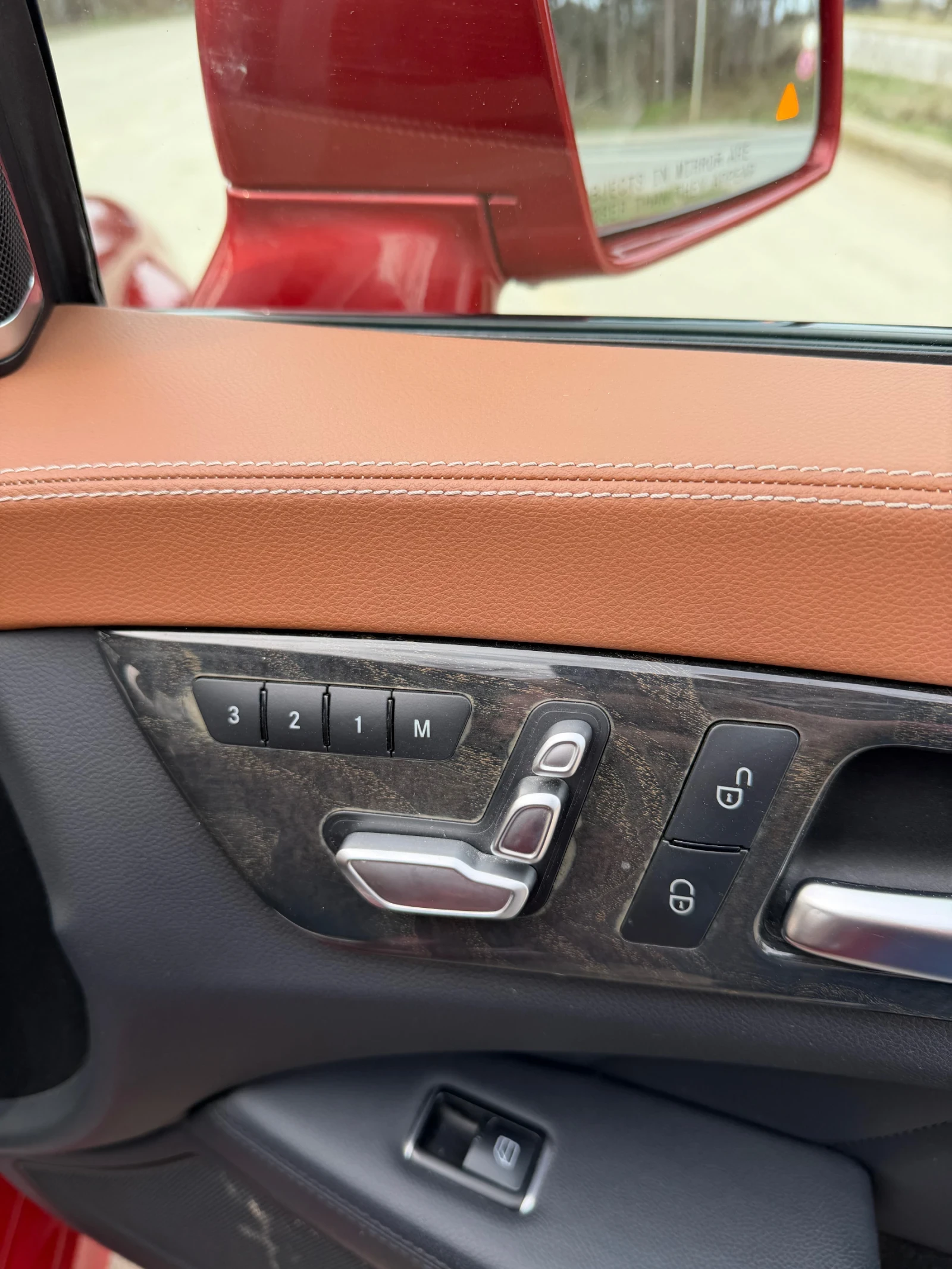 Mercedes-Benz CLS 400 4 MATIC , снимка 11 - Автомобили и джипове - 54105097