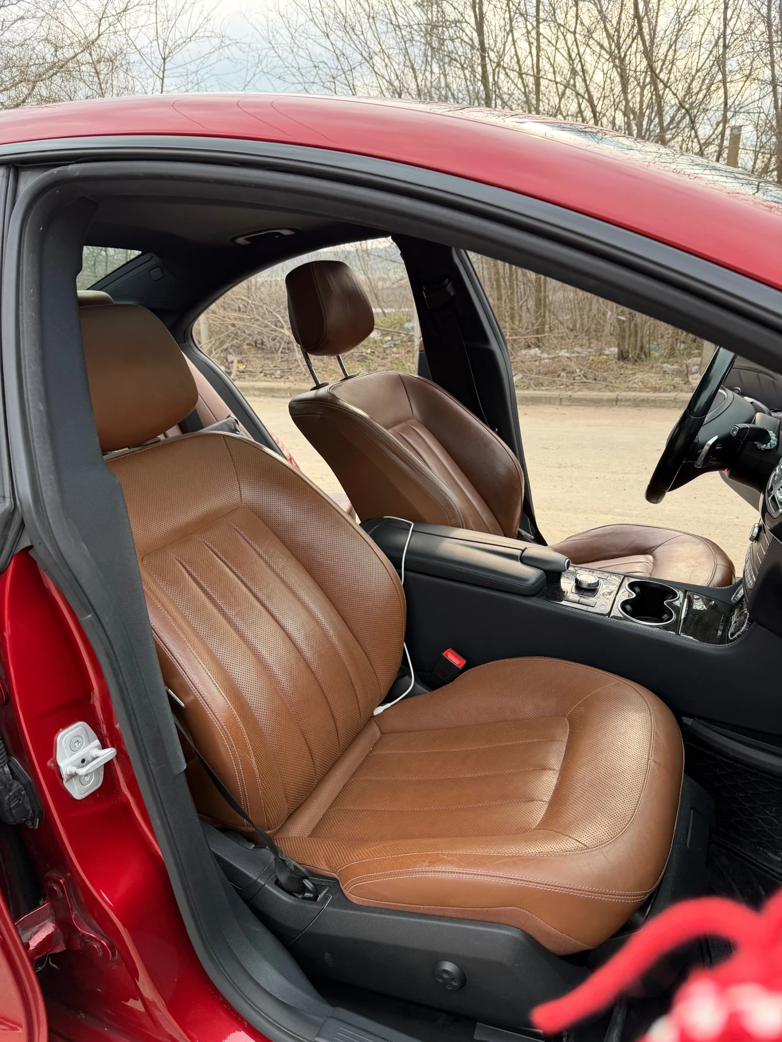 Mercedes-Benz CLS 400 4 MATIC , снимка 12 - Автомобили и джипове - 54105097