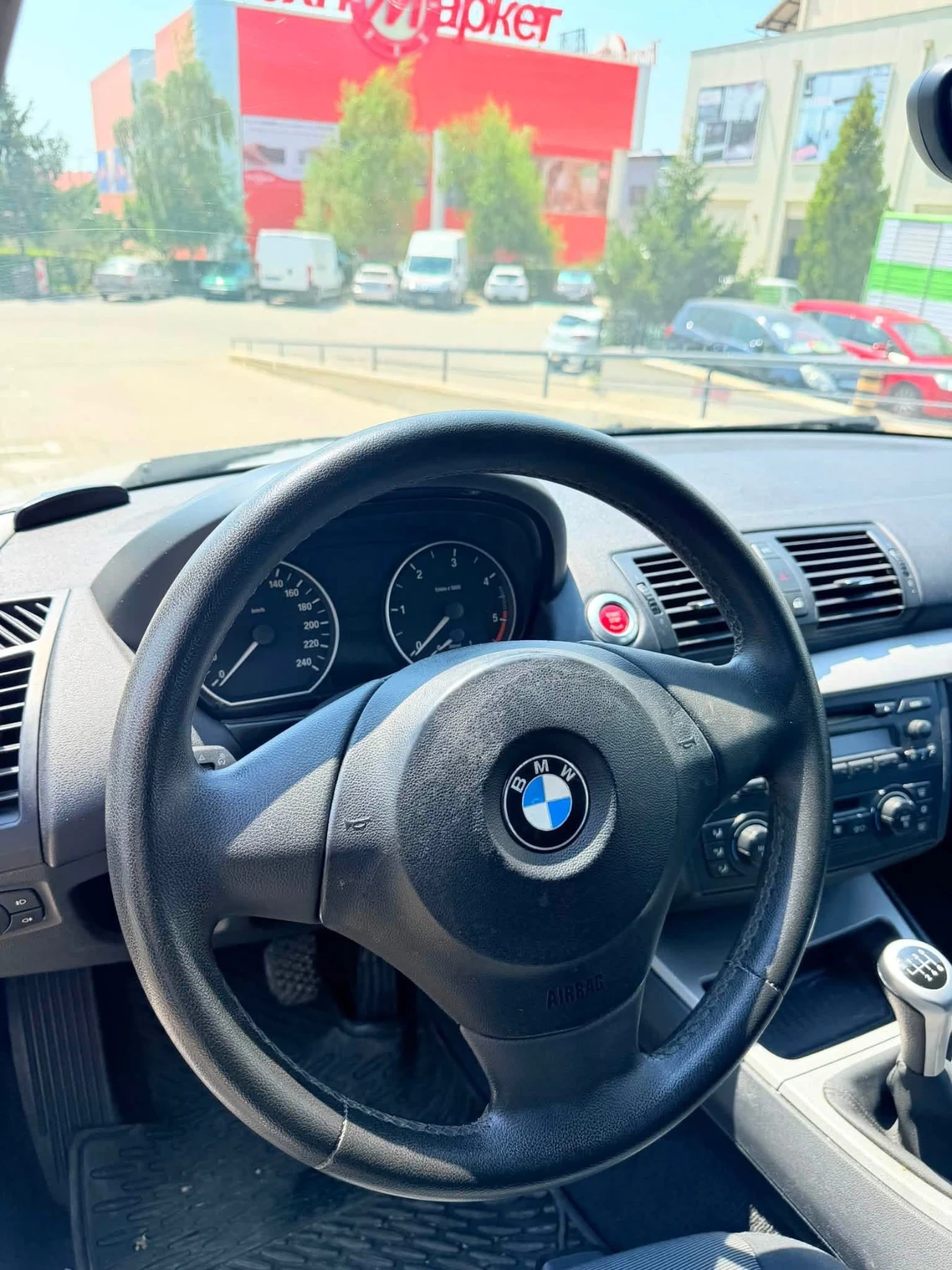 BMW 118 Дизел Климатик 6скорости, снимка 7 - Автомобили и джипове - 54331664