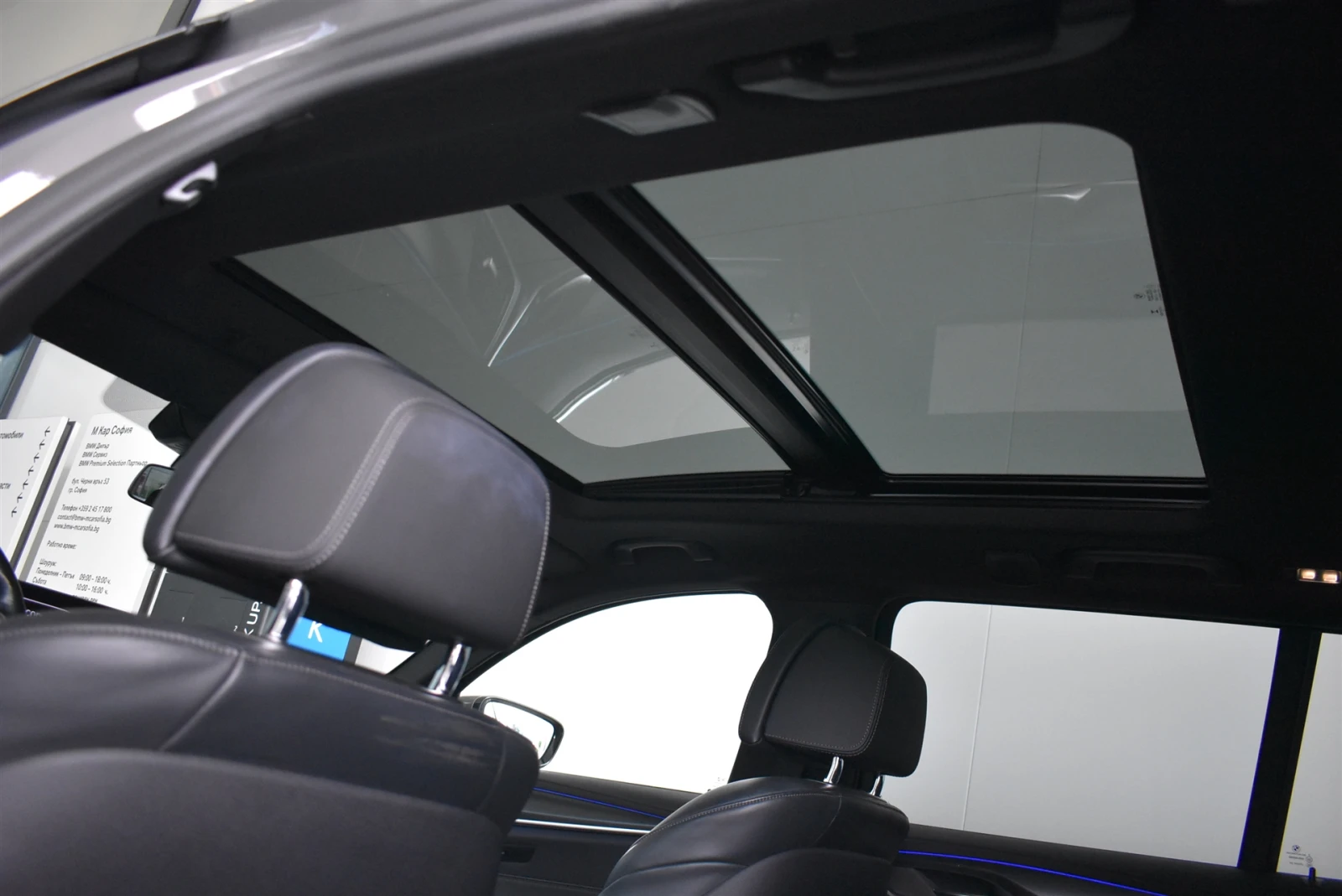 BMW 530 xDrive Touring, снимка 8 - Автомобили и джипове - 54879731
