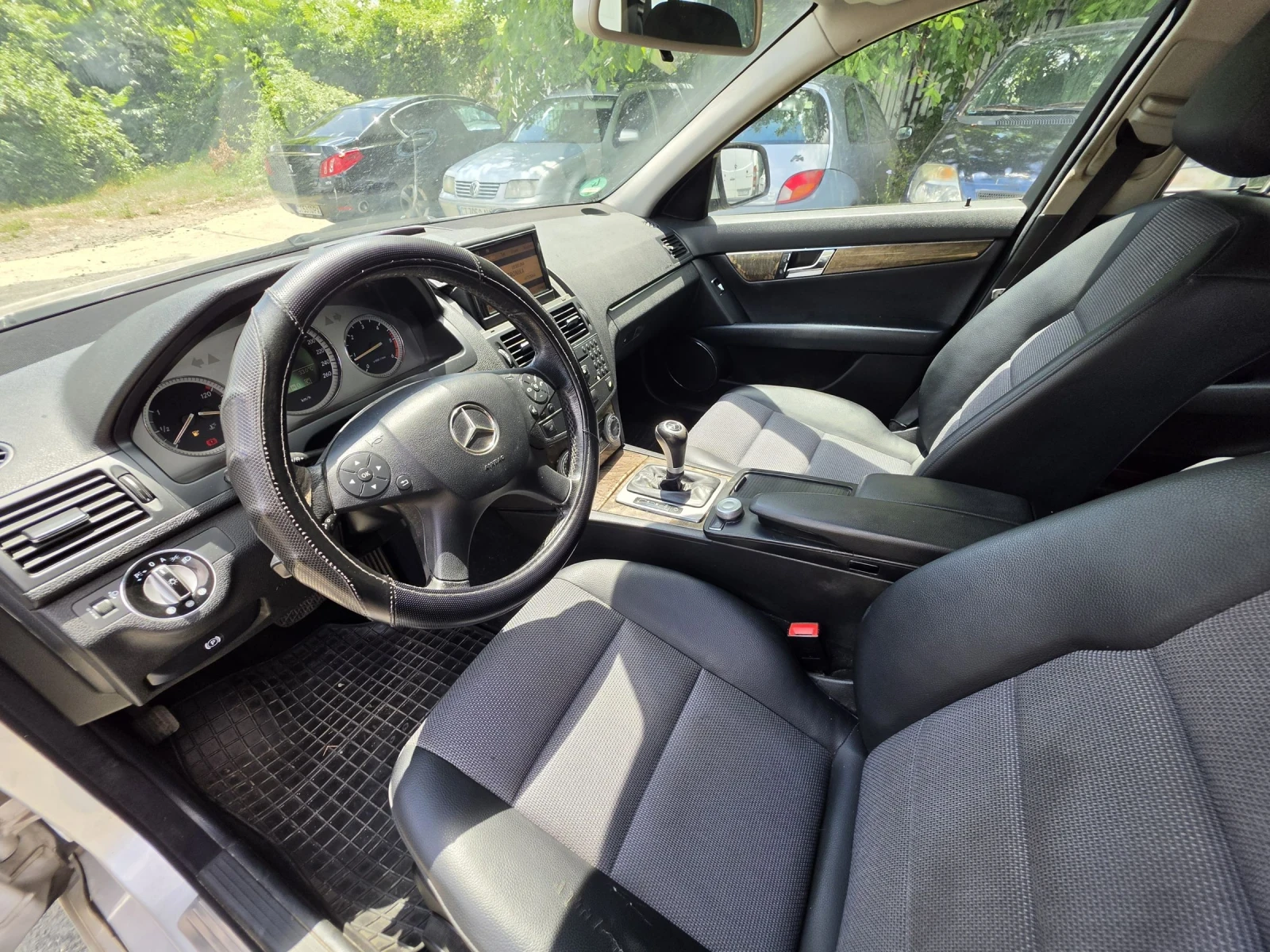 Mercedes-Benz C 220 2.2 , снимка 9 - Автомобили и джипове - 55186739