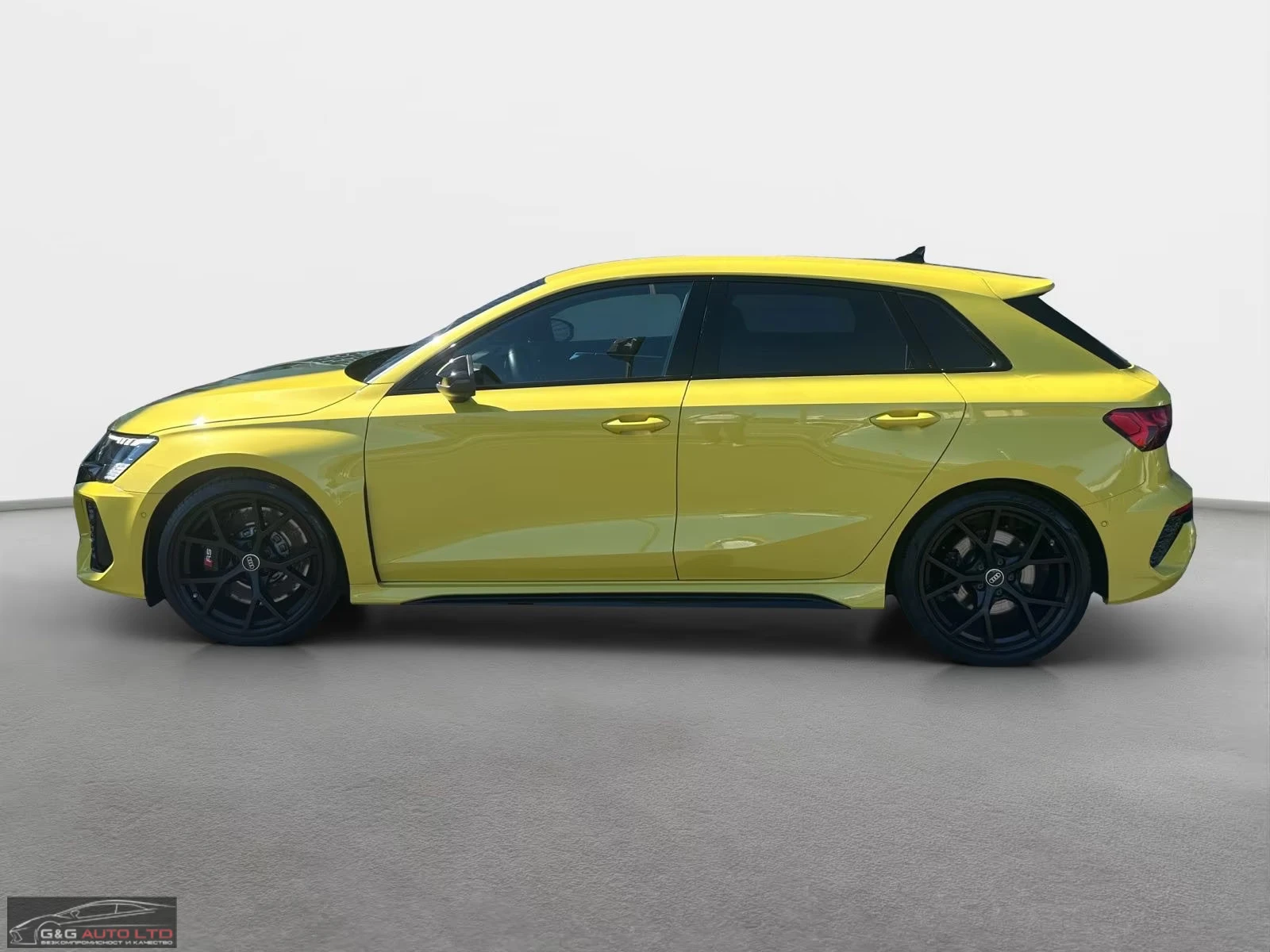 Audi Rs3 SPORTBACK/400HP/MATRIX/CAM/LED/DIGI/CPLAY/558q, снимка 2 - Автомобили и джипове - 55492632