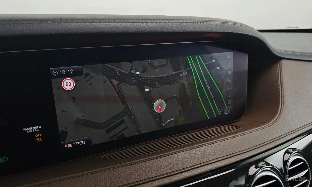 Mercedes-Benz S 350 АМГ ПАКЕТ/4MATIC/ДИСТРОНИК/360/ОБДУХ/ХЕДЪП, снимка 14 - Автомобили и джипове - 55832601