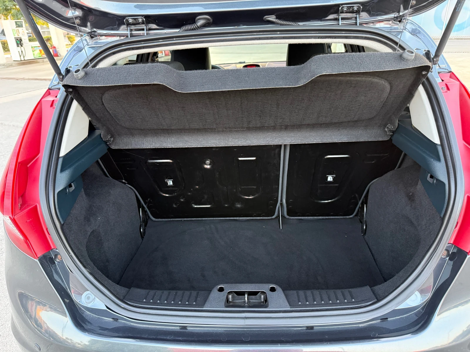 Ford Fiesta 1.4 TDCI TITANIUM, снимка 16 - Автомобили и джипове - 55927530