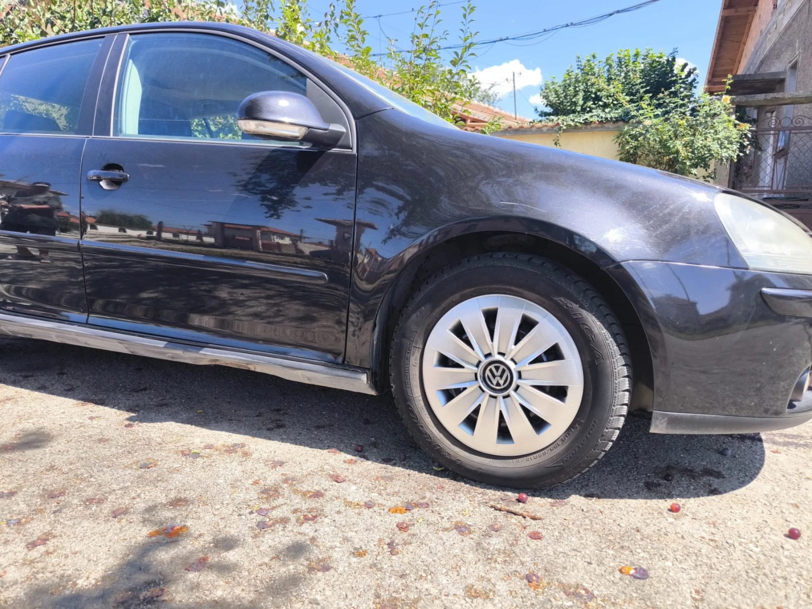 VW Golf V 1.9TDI, снимка 2 - Автомобили и джипове - 55951404
