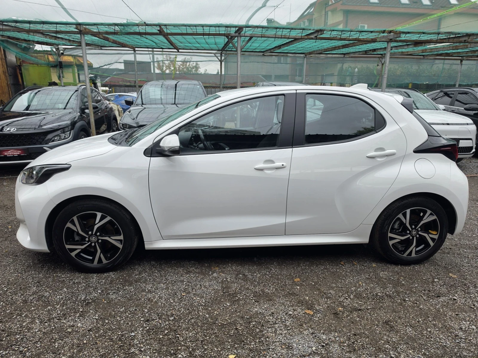 Toyota Yaris 1.5 hybrid | Mobile.bg � ����������� 4