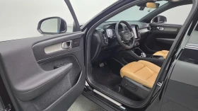 Volvo XC40 B4 Inscription, снимка 10